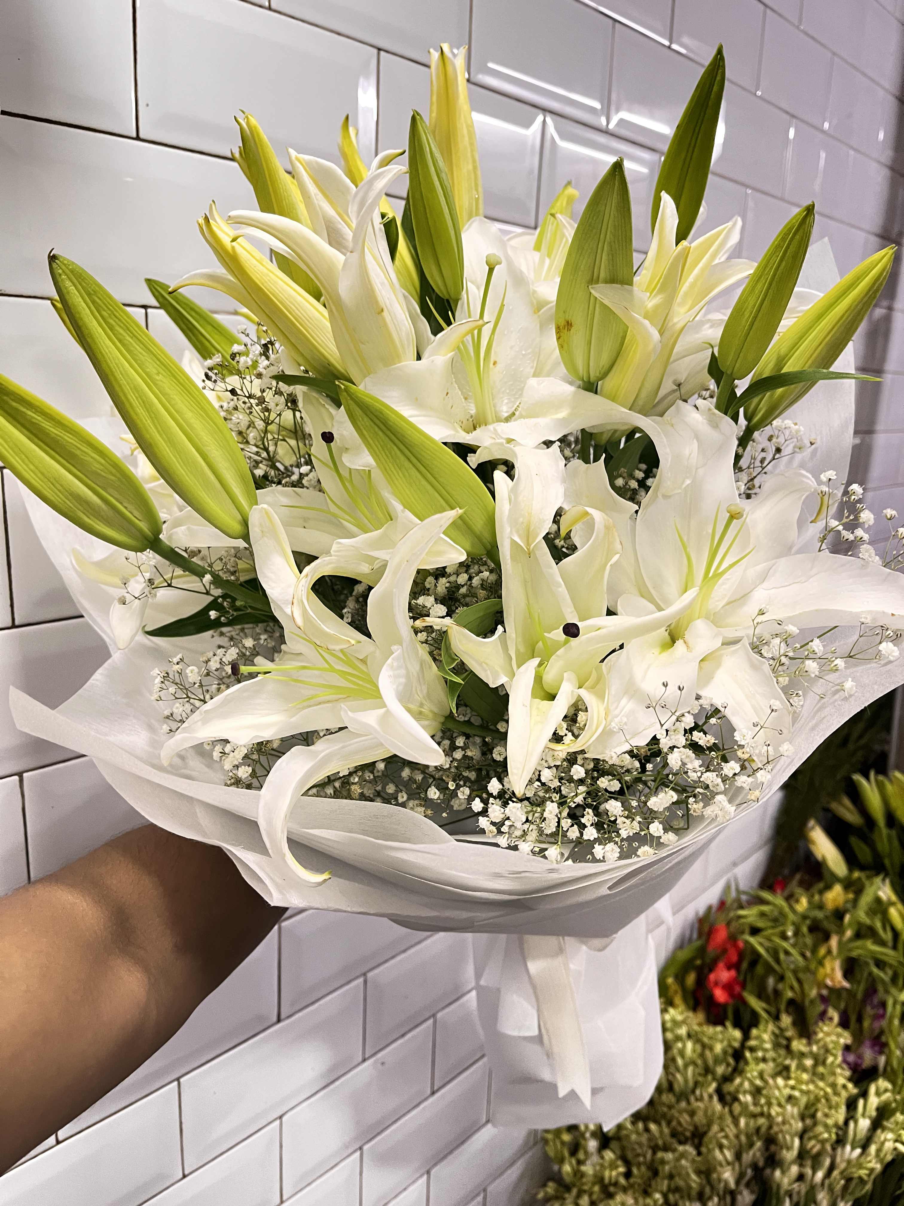 Pure Grace Lily Bouquet