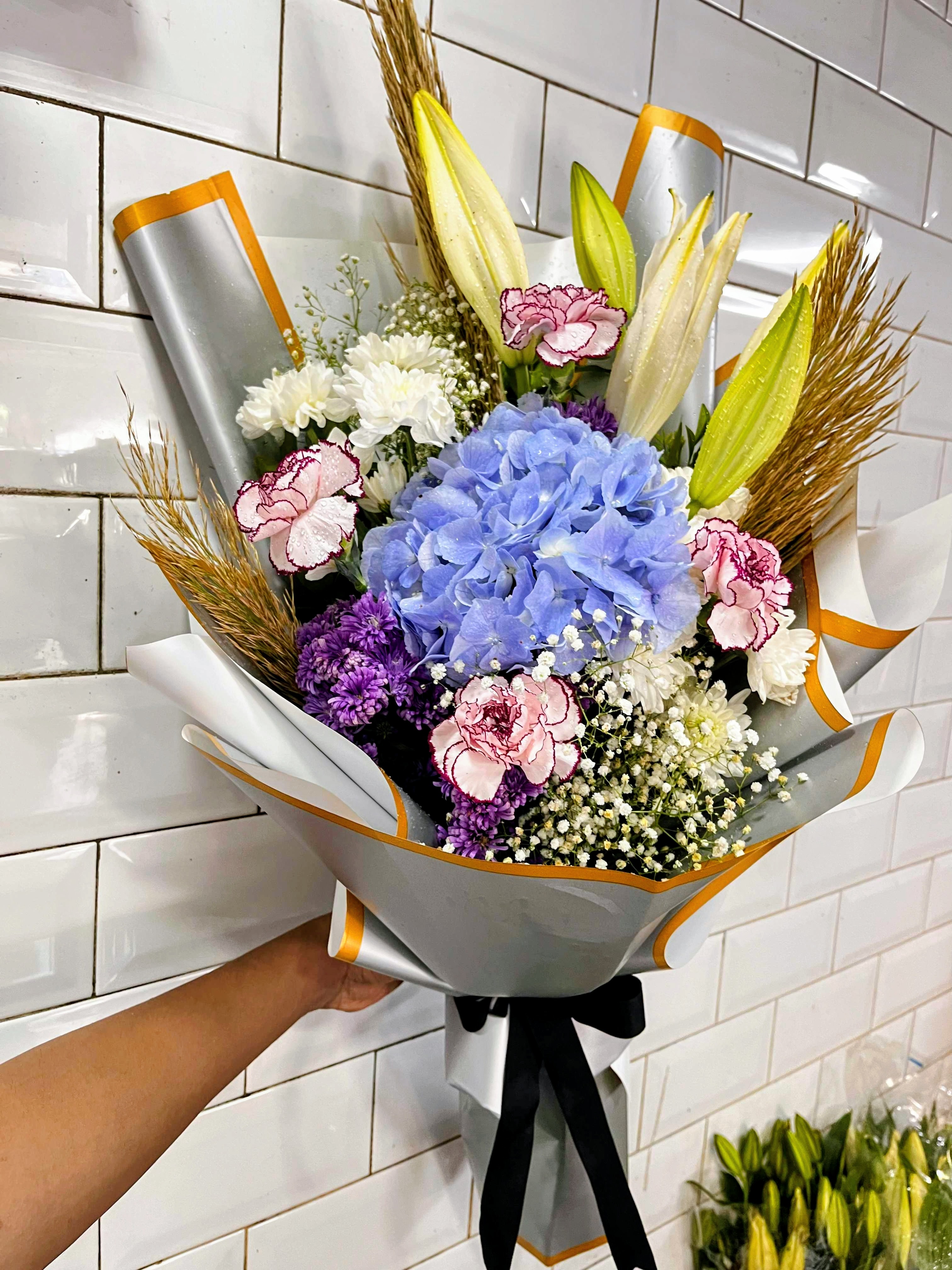 Royal Serenity Bouquet